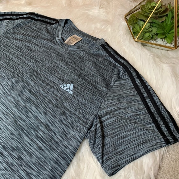 ADIDAS T SHIRT - Picture 2 of 4